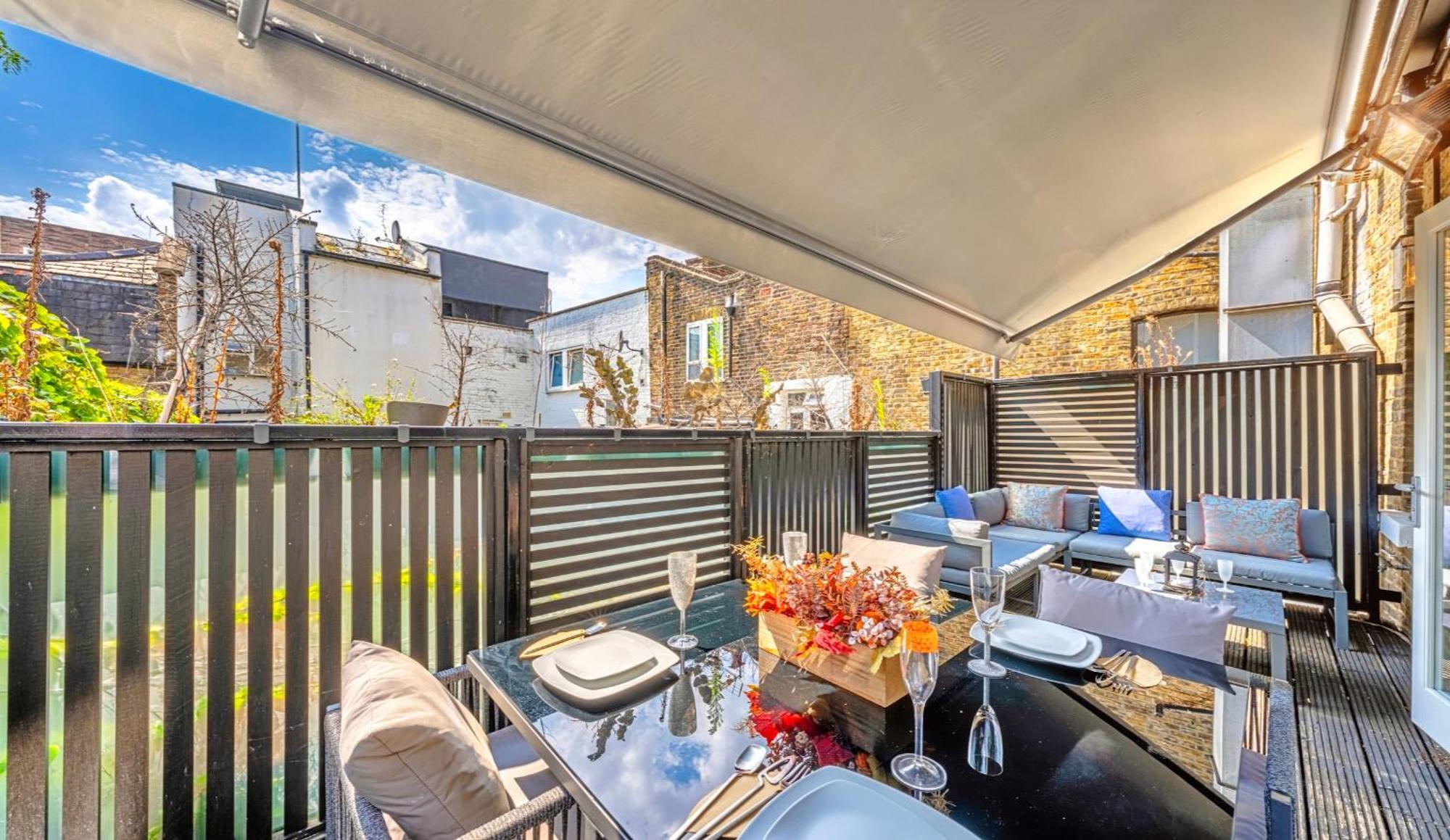 ロンドンDesigner Victorian Flat With Huge Terraceアパートメント エクステリア 写真
