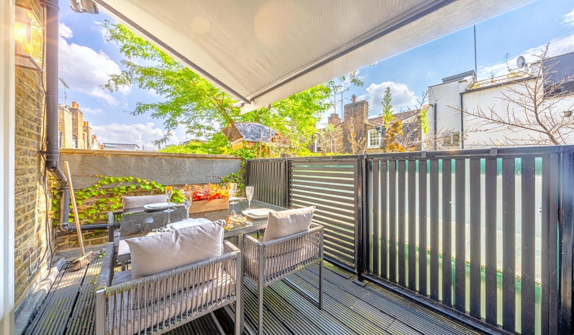 ロンドンDesigner Victorian Flat With Huge Terraceアパートメント エクステリア 写真
