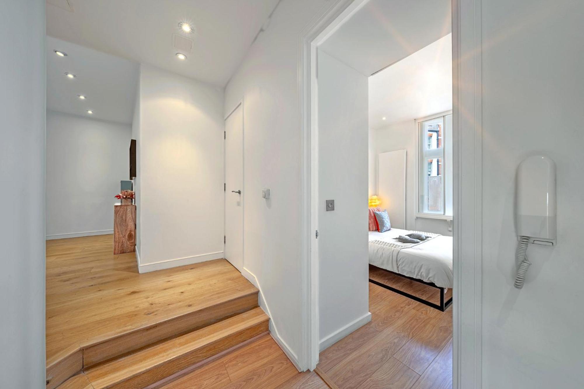 ロンドンDesigner Victorian Flat With Huge Terraceアパートメント エクステリア 写真
