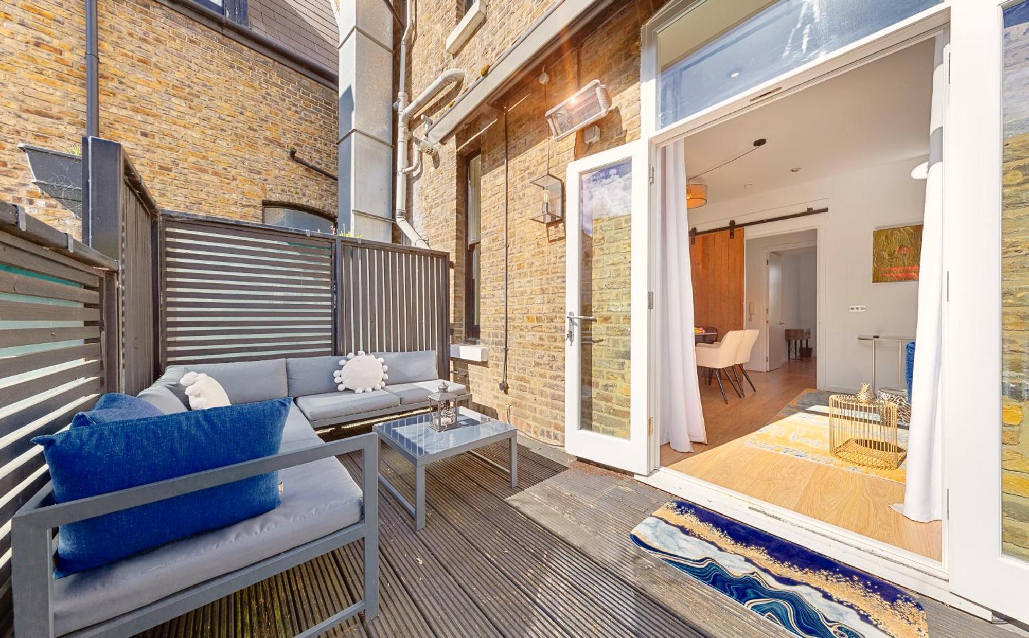 ロンドンDesigner Victorian Flat With Huge Terraceアパートメント エクステリア 写真