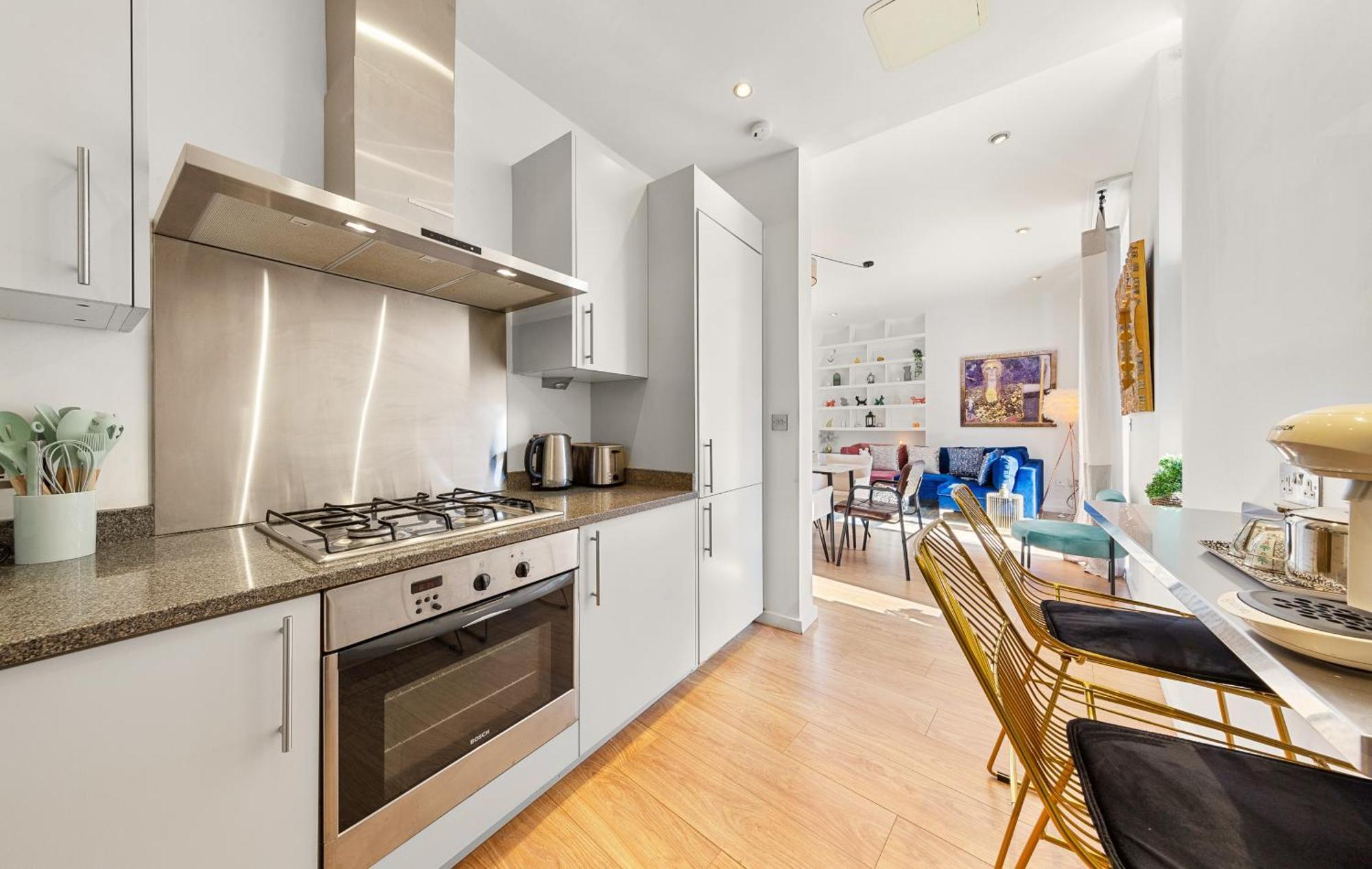 ロンドンDesigner Victorian Flat With Huge Terraceアパートメント エクステリア 写真